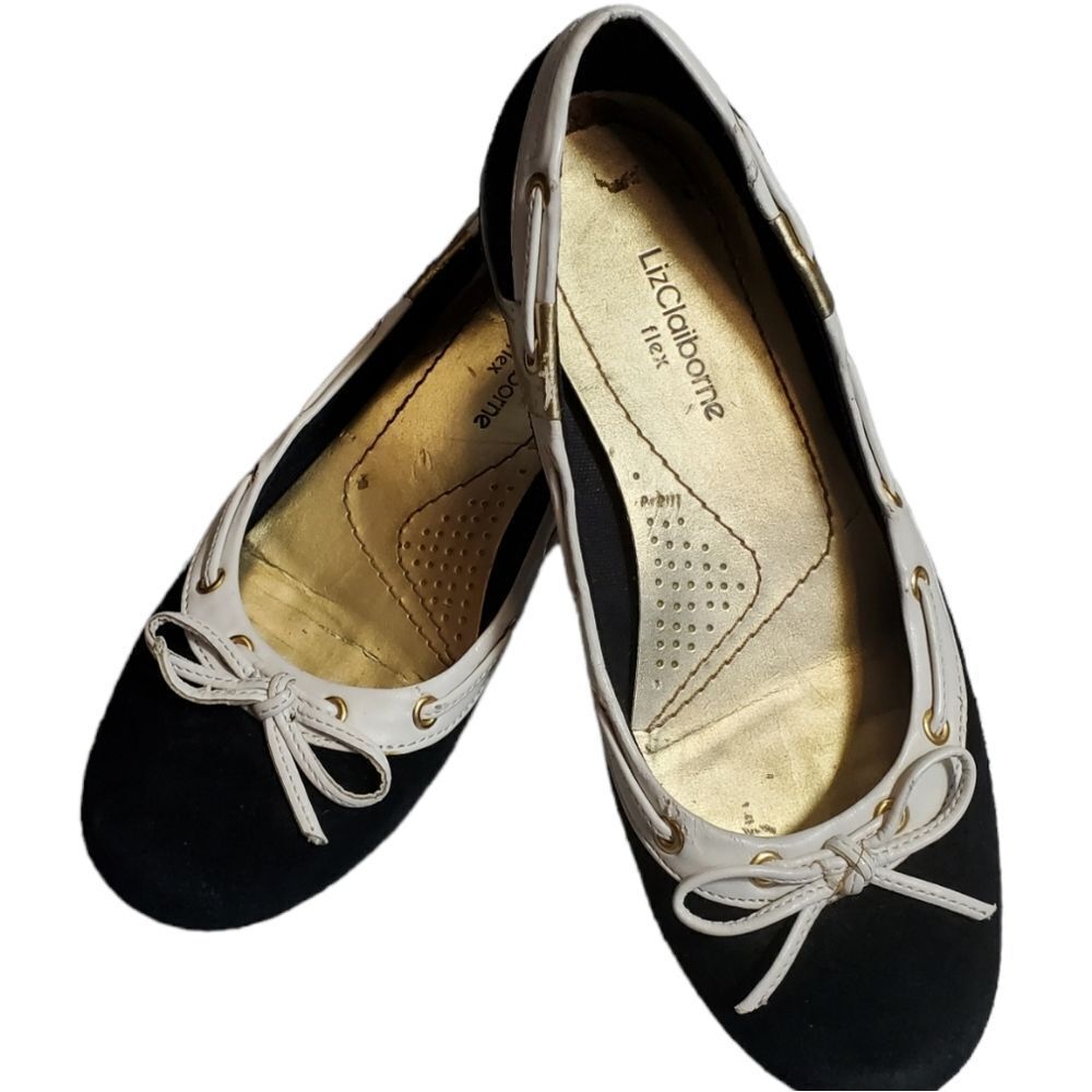 LIZ CLAIBORNE black and white flats 5